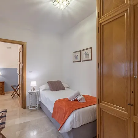 Precioso Apartamento en Granada. Catalina 2-3